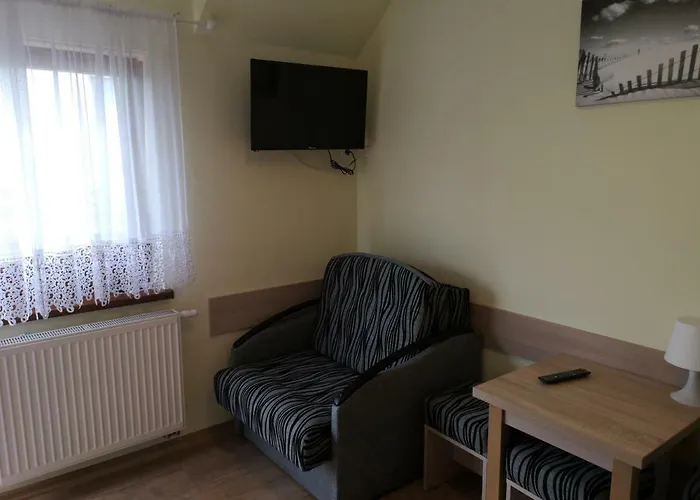 Δωμάτια σε οικογενειακή κατοικία Siodemka